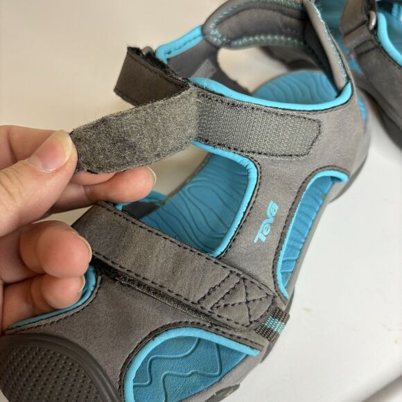 Teva Toachi 4 Water Shoes Sandals Kids Size 12 Grey Teal Hook & Loop Hiking EUC - Picture 9 of 9